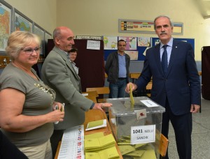 Altepe Erkenden Oyunu Kullandı