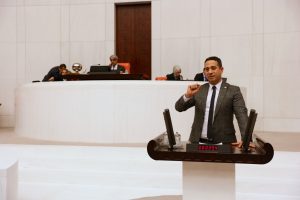MİLLİ BİRLİK VE BERABERLİK GÜNÜNE YAKIŞMAYAN TOPLANTI