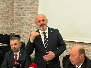 İYİ Parti’den sözde sürece sert çıkış: “Gelin şehit ailelerine beraber gidelim”