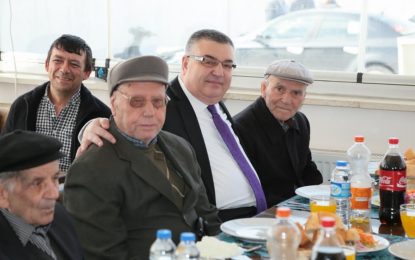 Kesimoğlu, Huzurevi Sakinleri İle Bir Araya Geldi