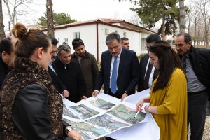 İsmet Paşa Parkında Düzenleme Çalışmaları