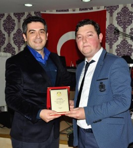 Genç Televizyoncuya Trakya Tanıtımına Katkısı için Plaket