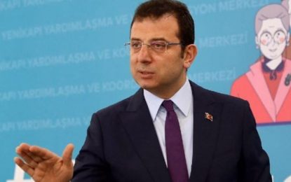 Ekrem İmamoğlu ayakta kalan muhtara kendi sandalyesini teklif etti!
