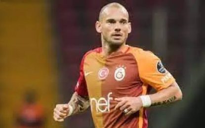 ÜNLÜ FUTBOLCU WESLEY SNEİJDER HAKKINDAKİ SUÇLAMA, HOLLANDA VE TÜRK MEDYASINDA GENİŞ YER ALDI