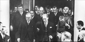 ATATÜRK İLE GÖRÜŞTÜKTEN SONRA MERKEZ BANKASI’NIN HÜKÜMETE BAĞLI OLMAYAN KURULUŞ RAPORUNU HAZIRLAYAN HOLLANDALI DANIŞMANIN DOSYASI BUGÜN HOLLANDA DEVLET ARŞİVİNDE AÇILIYOR…